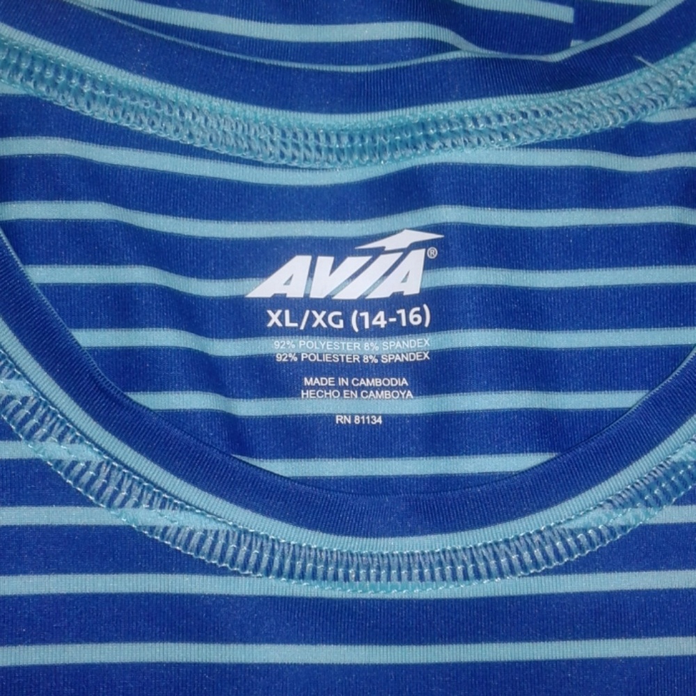 Shirts - Picture 4 of 5